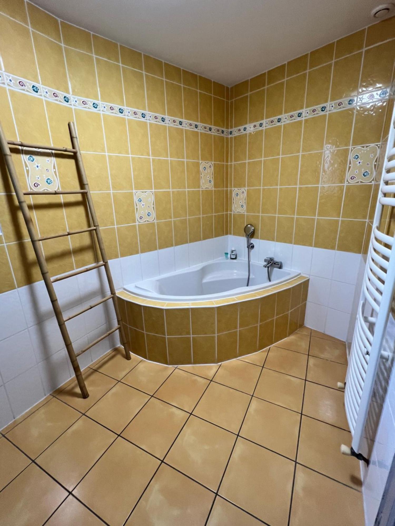 Chambres D'Hotes Chez Florence Montmerle-sur-Saone Eksteriør billede